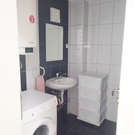 Apartment Antigona *